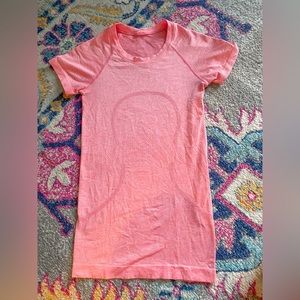 PINK LULULEMON SWIFTLY TECH